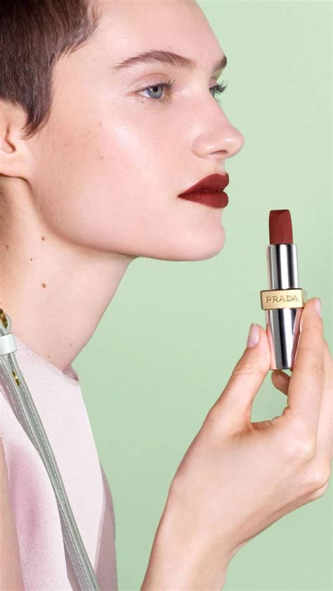 prada-beauty